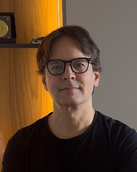 Charles Costa